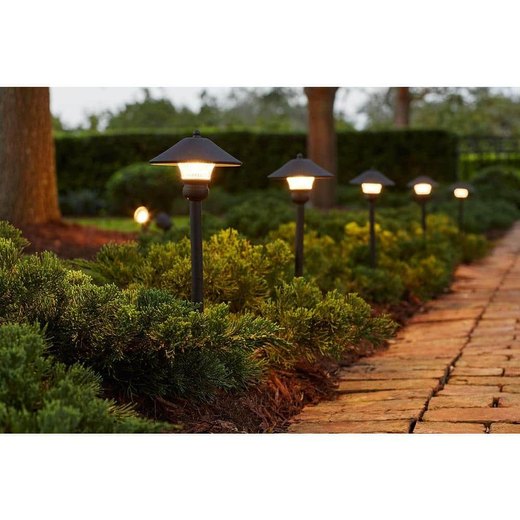 Hampton Bay Pearson bronze path light and flood light kit